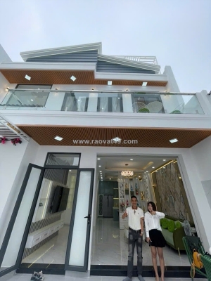 Bán nhà biệt thự – phạm hữu lầu - q.7 - cách  đường chính 10m - lô nhì  –  gần