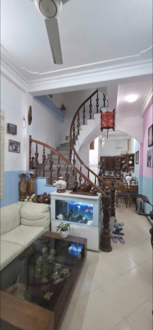 Bán nhà cầu khương đình - sát vinhomes galaxy nguyễn trãi -40m x 4 tầng chỉ