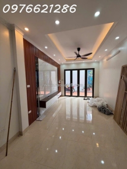 🔥bán nhà đẹp hiếm có đức giang – 32,m² – mt 3,5m – full nội thất – ngõ thông