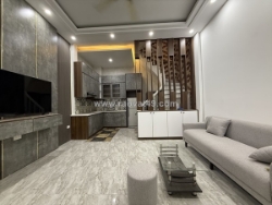 Bán nhà đẹp ngọc trì long biên, mới tinh, oto đổ cửa,2 thoáng 34m nhỉnh 5 tỷ(tl)