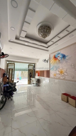 Bán nhà hẻm xe hơi thạnh xuân 22, q.12: 61m2, 4 tầng, 5pn, sổ hồng riêng, chỉ