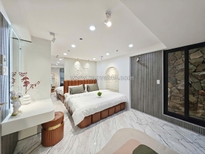 Bán nhà hoàng như tiếp long biên,oto,thang máy,full nội thất,ngõ thông 48m