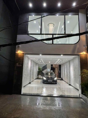 Bán nhà lô góc long biên, 8 tầng, thang máy, ôtô tránh, kinh doanh, full nội