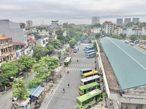 Bán nhà mặt phố ngô gia khảm, đối diện bến xe, vỉa hè rộng, kinh doanh ngày đêm