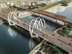 Bán nhà mặt phố phan đăng lưu, 1 mặt ôtô tránh, vỉa hè rộng, đón đầu cầu đuống