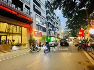 Bán nhà mặt phố phường nghĩa đô cầu giấy - 100m mt 6m - lô góc hai mặt ô tô