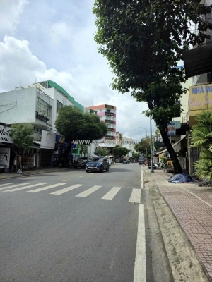 Bán nhà mặt tiền gò dầu, gần tân quý, kết nối ra bình long, 4,5x17,5m, 3 tầng,