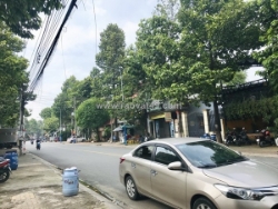 Bán nhà mặt tiền kinh doanh ngày đêm,đường 20m,vỉ hè cực đẹp,chỉ 50tr/m2