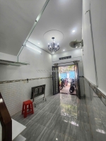 Bán nhà mới đẹp 36m2 2 lầu ngay chợ phạm thế hiển 2pn chỉ nhỉnh 2,1 tỷ ctl