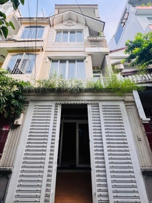 Bán nhà mới, hẻm 3m nguyễn đình chính, gần nguyễn trọng tuyển, 4,4x13,5m, 4