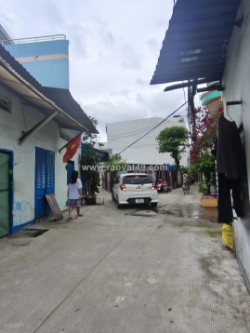 Bán nhà ngay bình đông quận 8 - 84m2, ngang 4.6x20m, sổ hồng riêng, mua bán