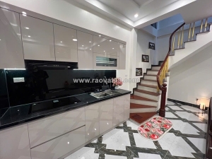 Bán nhà nguyễn văn cừ long biên,oto đỗ cổng,2 thoáng mát,đẹp long lanh 42m