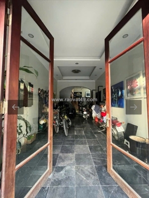 Bán nhà phố  quán thánh, cửa bắc, lõi ba đình dt 70m2, mt 6m, gần thpt phan