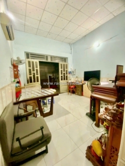 Bán nhà  shr 4,2x14m trung mỹ tây q12 hẻm xe hơi gần tân bình chỉ 3,3 tỷ tl