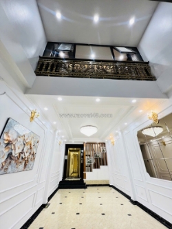 Bán nhà tân mai- hoàng mai, phân lô, vỉa hè, ô tô, 50 m2, 8 tầng tm, giá 23,5