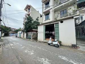 Bán nhà thạch bàn, ôtô tránh, ngõ thông, cách đường 5a khoảng 3 phút lái xe