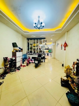 Bán nhà trường chinh, thanh xuân, gần ô tô, gần phố, 55m2, 14.7 tỷ(mtg)