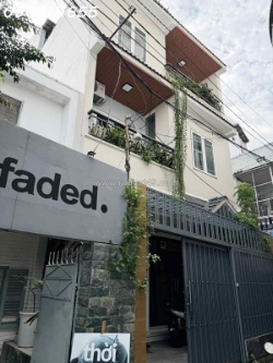 Bán nhà võ thị sáu- p.tân định- 113m2 (6.4x) a4 - trệt, 3 lầu, sân thượng -