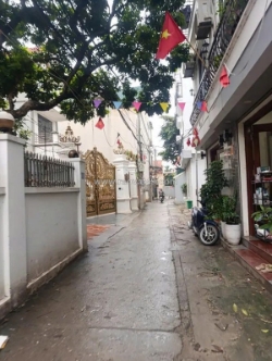 Bán nhà yên hòa - hà đông 51m x 4 tầng, mt 9m, lô góc - diện tích rộng - giá