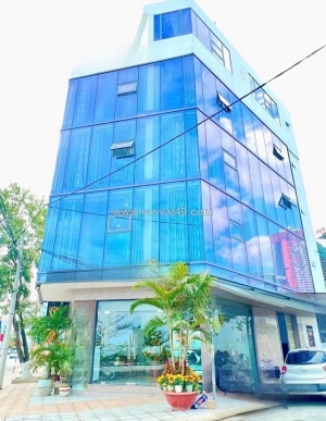 Bán nhanh tòa nhà phố lô góc kinh doanh nghỉ dưỡng view biển phạm văn đồng nha