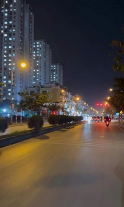 Bán tòa nhà mặt đường kđg tứ hiệp - thanh trì - diện tích 230m2*7 tầng - giá