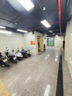 Bán toà nhà thái thịnh, đống đa - 93m² x 9t thang máy - mt 5.5m - vỉa hè ô tô