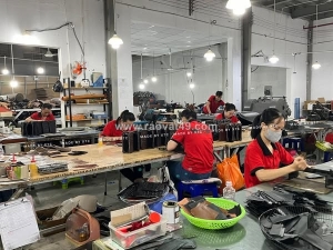 Bắt đầu kinh doanh đồ da – vốn thấp, lãi nhanh, hàng sẵn