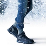 Cách chọn giày bảo hộ chống lạnh cho công nhân