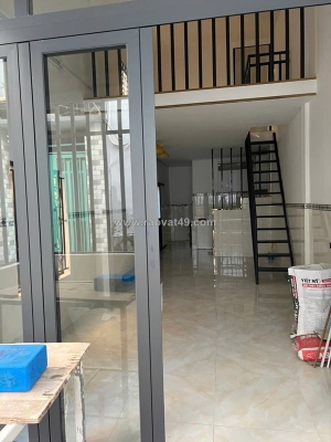 Căn góc 2 tầng hẻm bùi minh trực p5q8. giá 3,3 tỷ tl