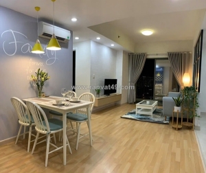 Căn hộ 2 pn 2wc . view hồ bơi.t sieu thi wincom toa t1 lau  . căn góc masteri