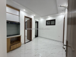 Căn hộ ccmn thụy khuê dt 48m 2 ngủ giá 2,260 tỷ,ngõ nông,gần phố.gần hồ