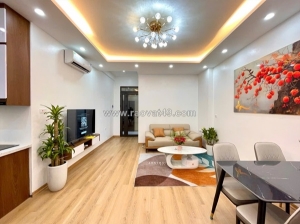 Căn hộ chung cư-trung tâm cầu giấy-gần chợ buôn bán tấp nập-tiện ích ngập