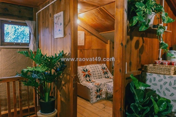 ~/Img/2025/11/can-sang-homestay-nha-go-sieu-chill-da-lat-duong-cao-ba-quat-p7-da-lat-lam-02.jpg