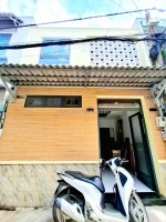 Chỉ 2.85 tỷ sát tân bình – 30m2 – 2 tầng btct mới đẹp – tặng nội thất