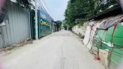 Chính chủ bán đất 300m² có mặt tiền 10m tặng xưởng rộng đẹp đã lắp điện 3 pha