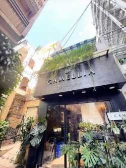 Chính chủ bán nhà 2 tầng mặt tiền đ.bùi thị xuân, quận 1 - vị trí siêu vip -