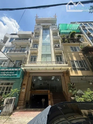 Chính chủ bán toà nhà kđt trung yên. dt 99m x 8 tầng. mt 7,2m. có hầm. giá 51