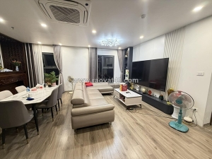 Chính chủ cần bán căn chung cư 121,5 m2 blue star - gia lâm, giá 9.8 tỷ, lh