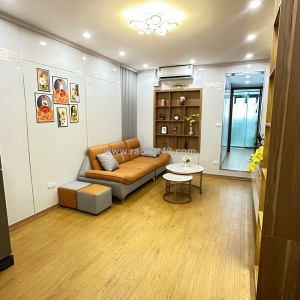 Chính chủ cần bán căn hộ tập thể mặt phố thái thịnh, đống đa, hà nội