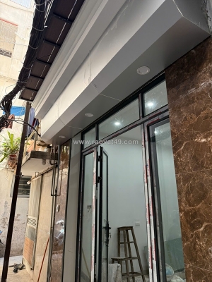 Chính chủ cần bán nhà tt đống đa 5 tầng 3 ngủ giá 5.850 tỷ có tl