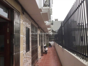 Chính chủ cho thuê nhà 4 tầng tại thôn yên lũng, cách đại lộ thăng long 400m