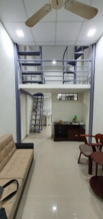 Chính chủ  cho  thuê nhà nguyên căn  mới 1 lửng,1 lầu,sạch sẽ, thoáng mát.