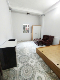 Cho thuê căn hộ tầng 3 phố trường chinh 50m2, 2 ngủ, 1 vệ sinh, 7.5 triệu