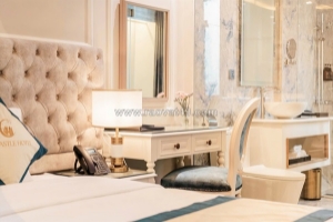 Cho thuê khách sạn 80 phòng vị trí đắc địa, cách phố cổ chỉ 5 phút