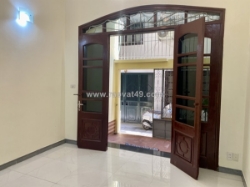 Cho thuê nguyên căn giá rẻ ngọc hồi 60m, 3 tầng, mặt tiền 4m, 8.5tr/th, hoàng