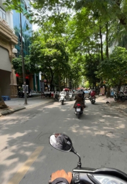 Cho thuê nhà - diện tích 54m2*4 tầng - kinh doanh - ô tô tránh - văn điển -