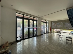 Cho thuê nhà đường nguyễn văn thoại đà nẵng giao biển 2 mặt tiền ngang 9m