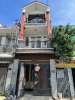 Cho thuê nhà mt đường số 11 p.bhh bình tân đúc 2.5 tấm 4pn