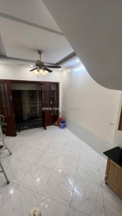 Cho thuê nhà ngõ văn cao,  25m² x 4 tầng, gồm 3 phòng ngủ, 2 vệ sinh 9,3