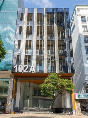 Cho thuê toà nhà 102a cao thắng, phường 4, q3